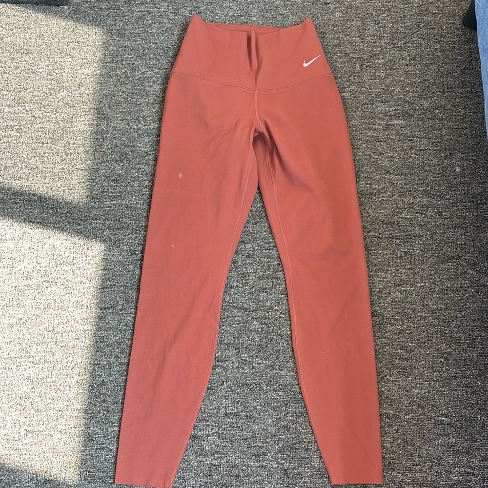 Nike leggings